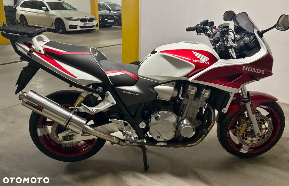 Honda CB - 4