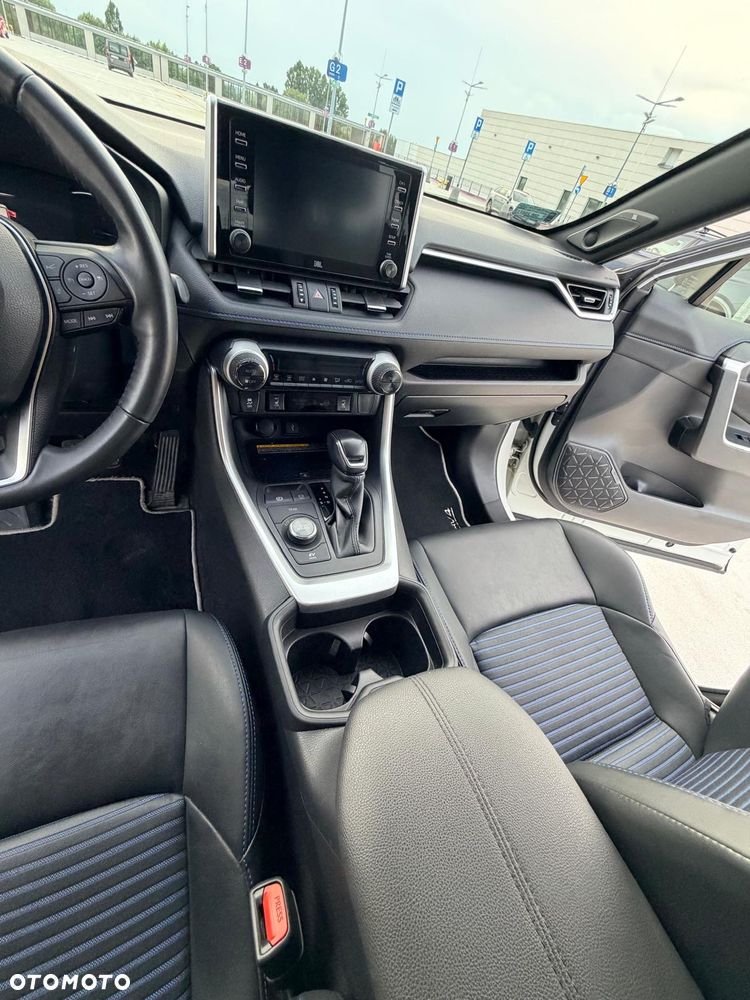 Toyota RAV4 2.5 Hybrid Black Edition by JBL 4x2 - 38