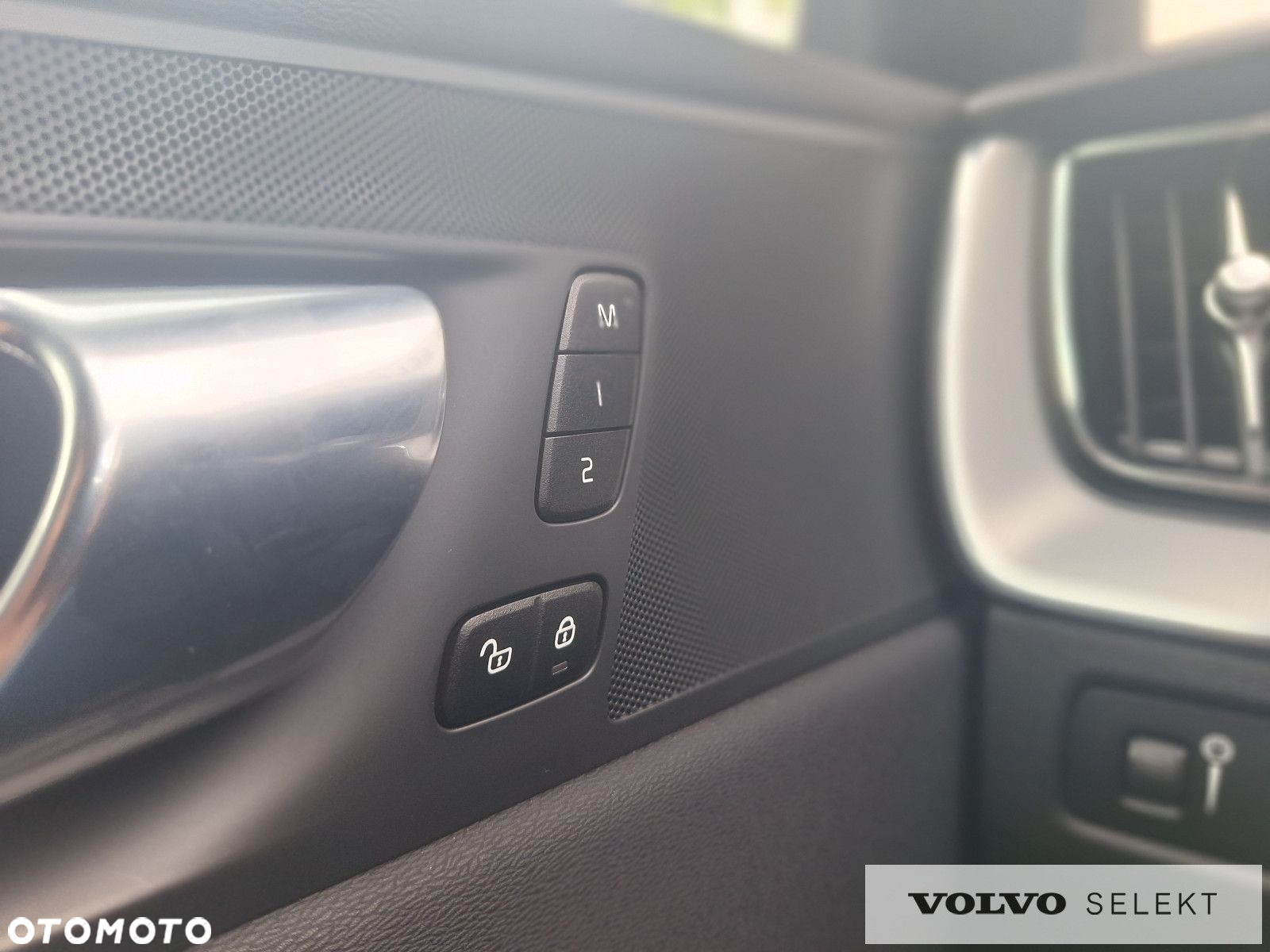 Volvo XC 60 - 28