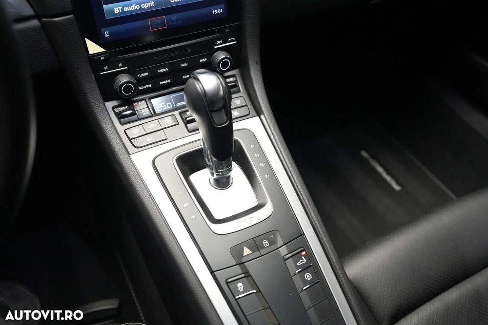 Porsche Cayman 718 PDK - 19