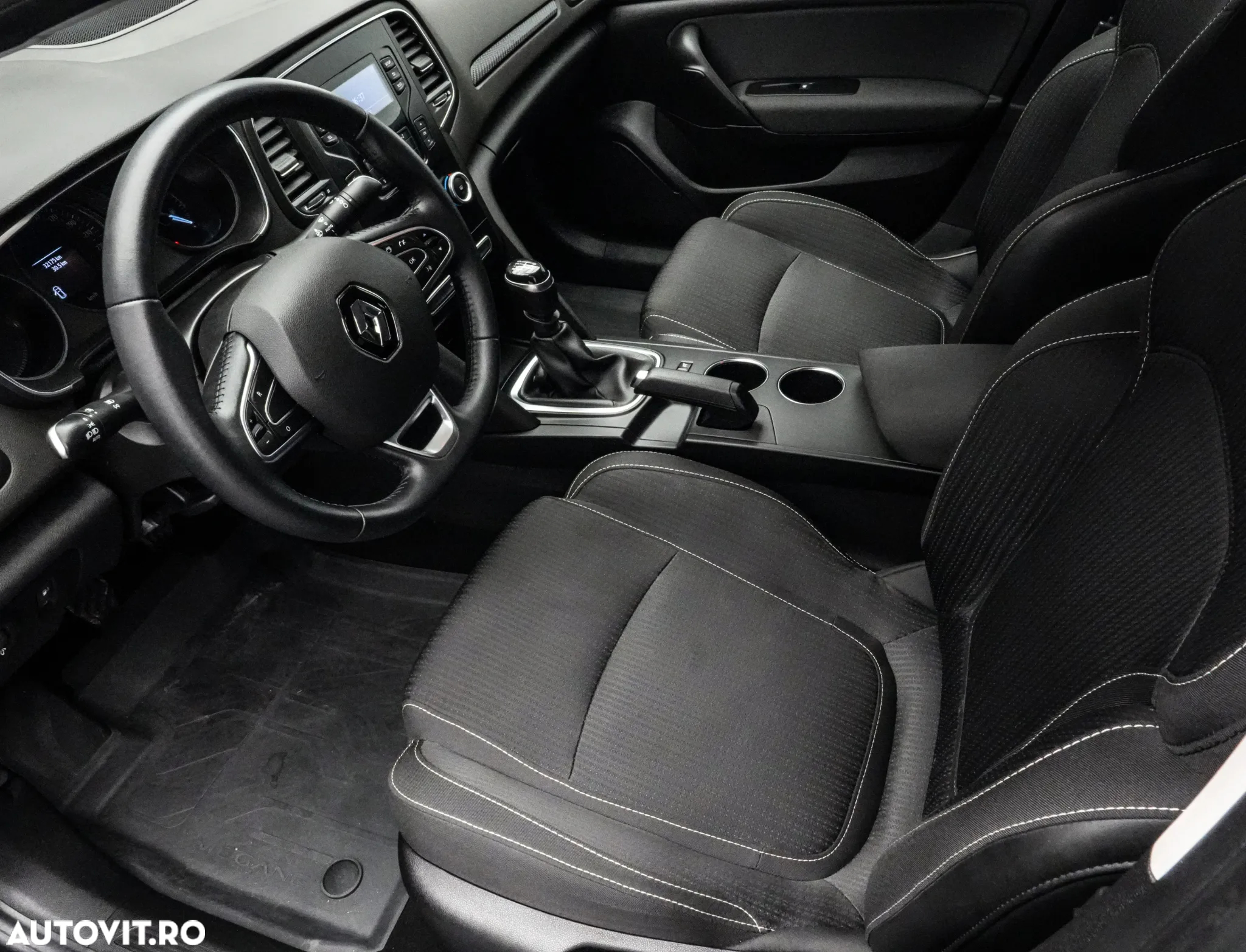Renault Megane TCE GPF Zen - 9