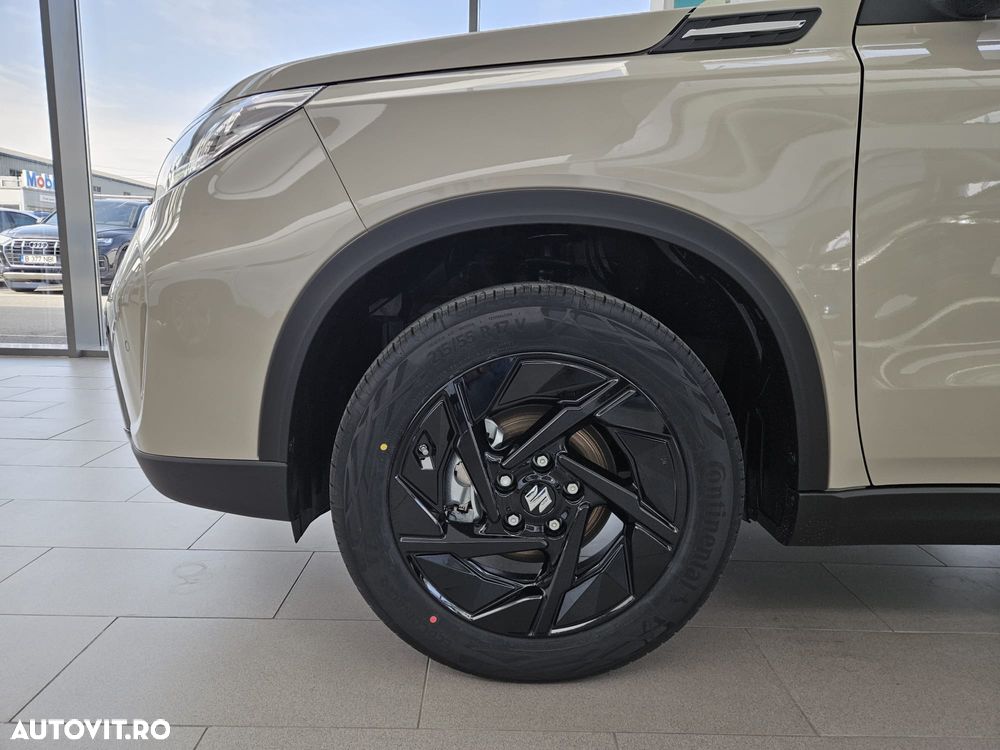 Suzuki Vitara 1.4 Boosterjet 6AT MHEV Spirit - 7