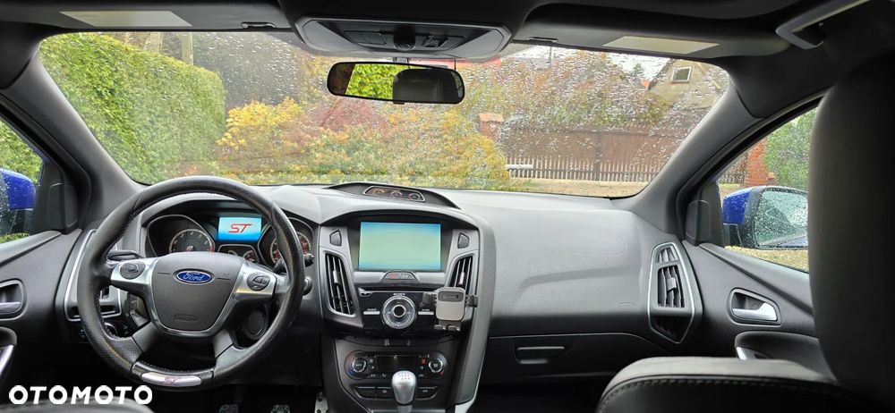 Ford Focus 2.0 EcoBoost ST-2 - 10