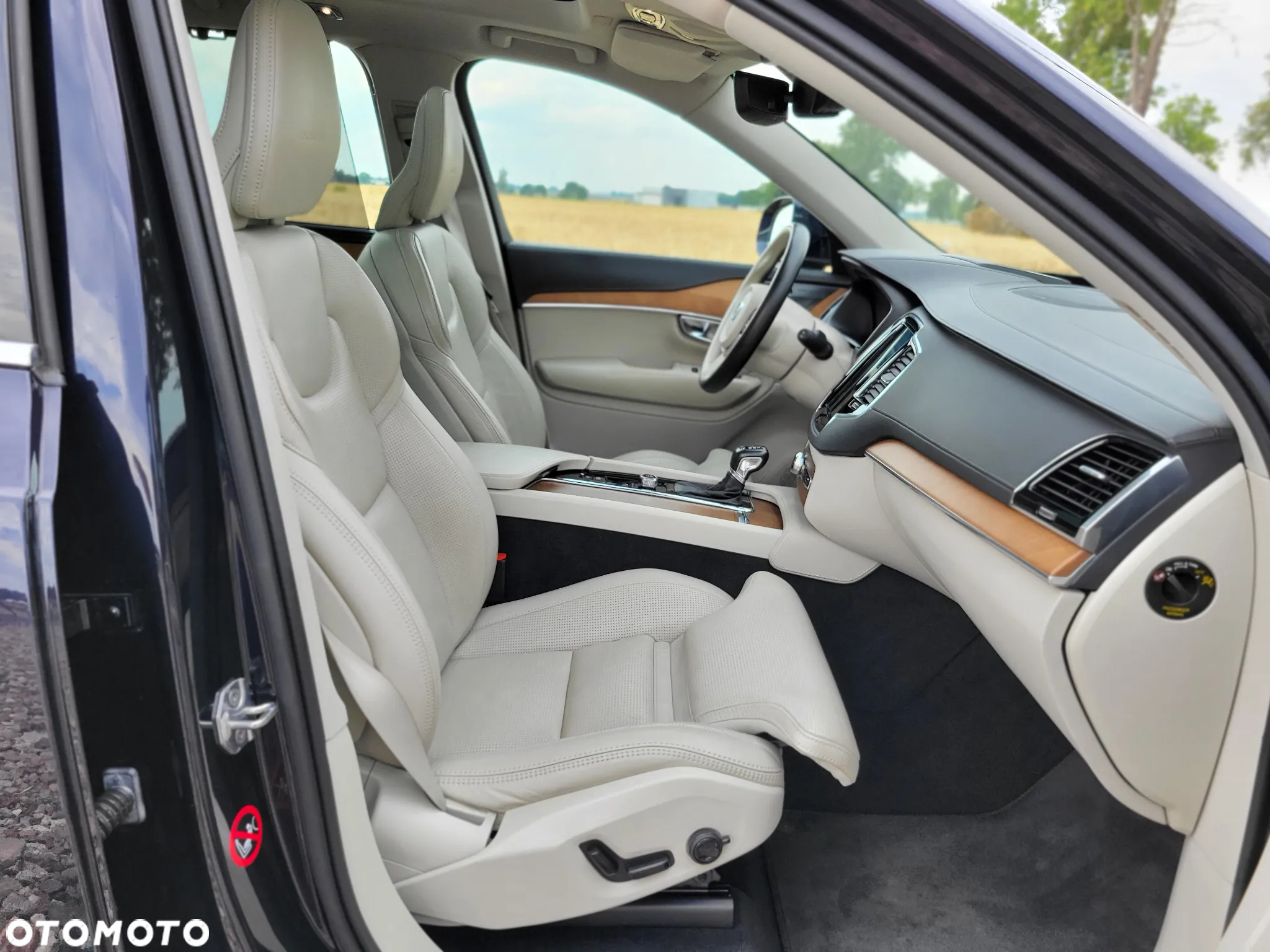 Volvo XC 90 D5 AWD Inscription 7os - 23