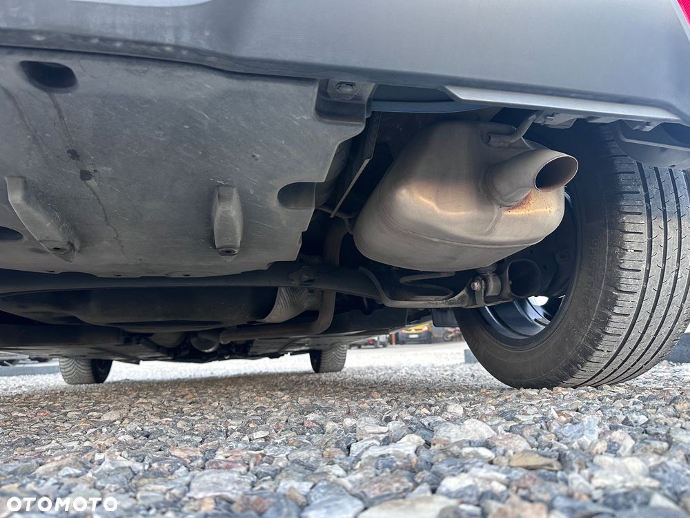 Toyota Yaris 1.0 Premium - 38