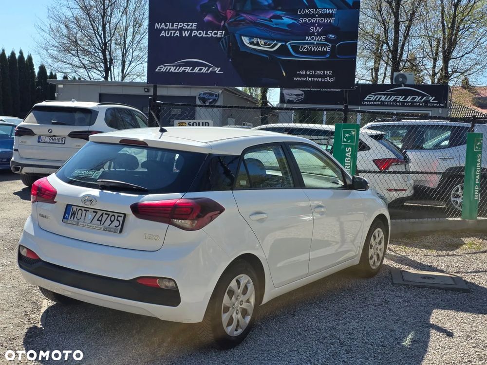 Hyundai i20 1.2 Classic - 11