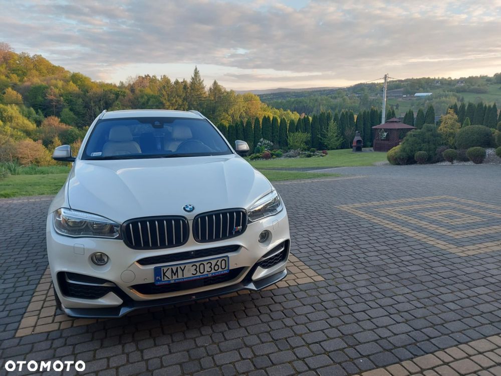 BMW X6 M50d - 11