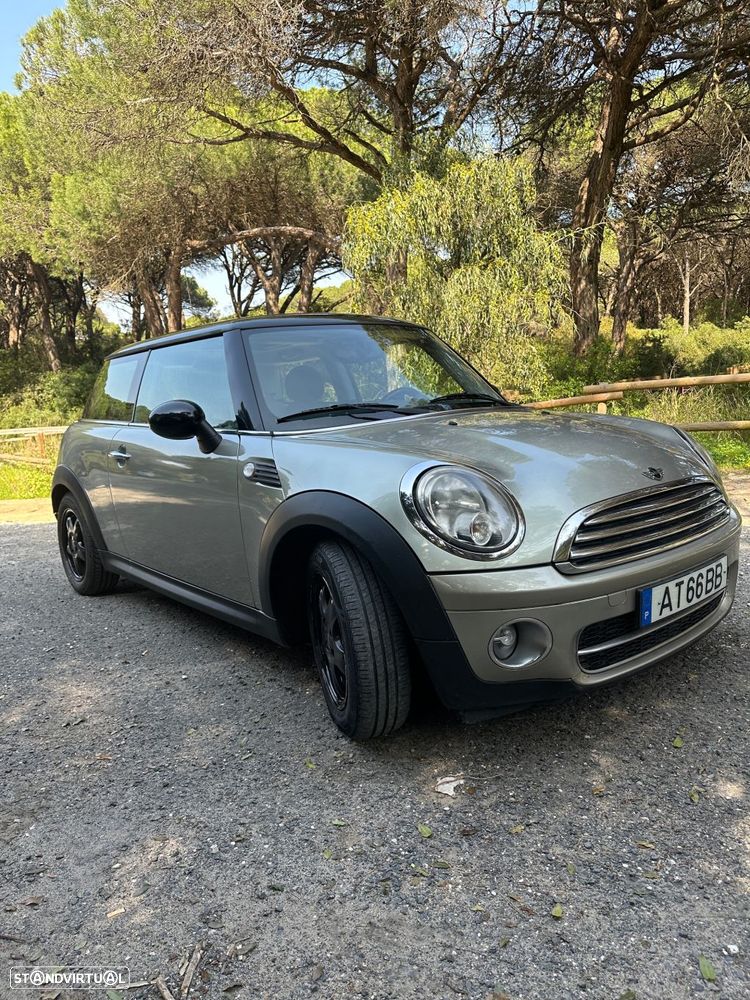 MINI 3 Portas Cooper D - 7