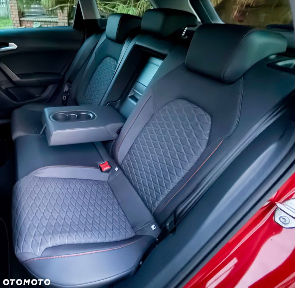 Seat Leon 1.5 e-Hybrid DSG FR Black Edition - 24