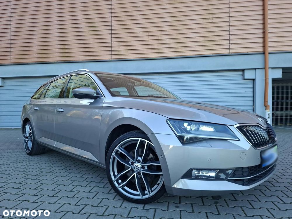 Skoda Superb 2.0 TDI Style DSG - 1