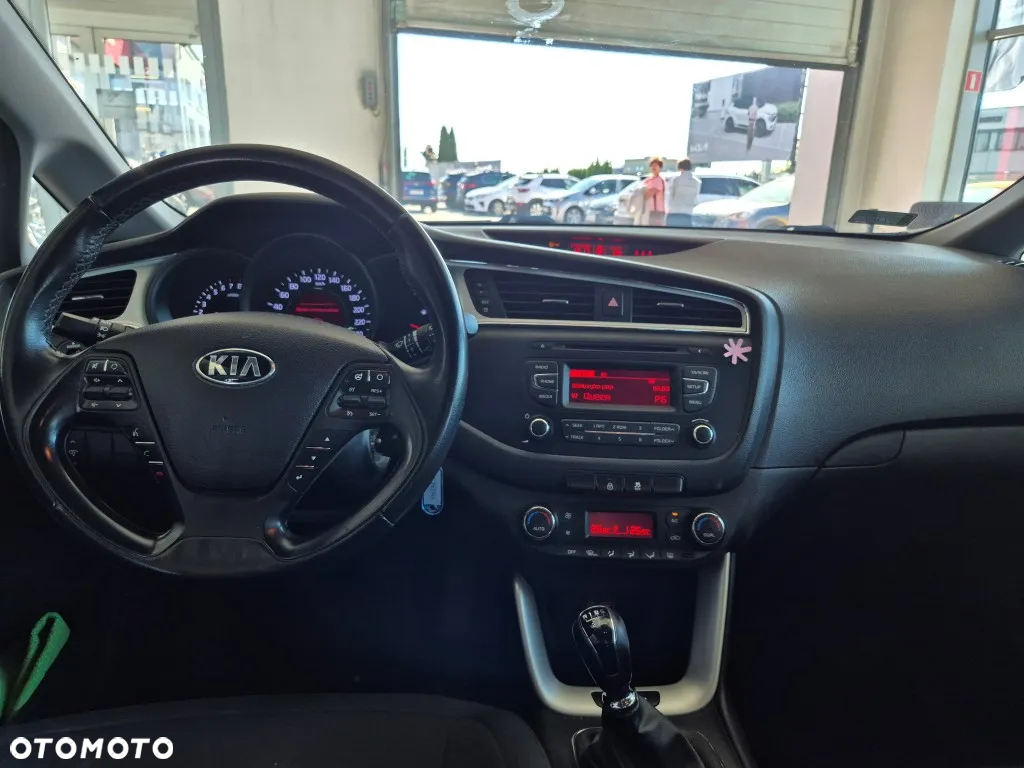 Kia Ceed Cee'd 1.6 GDI M - 13