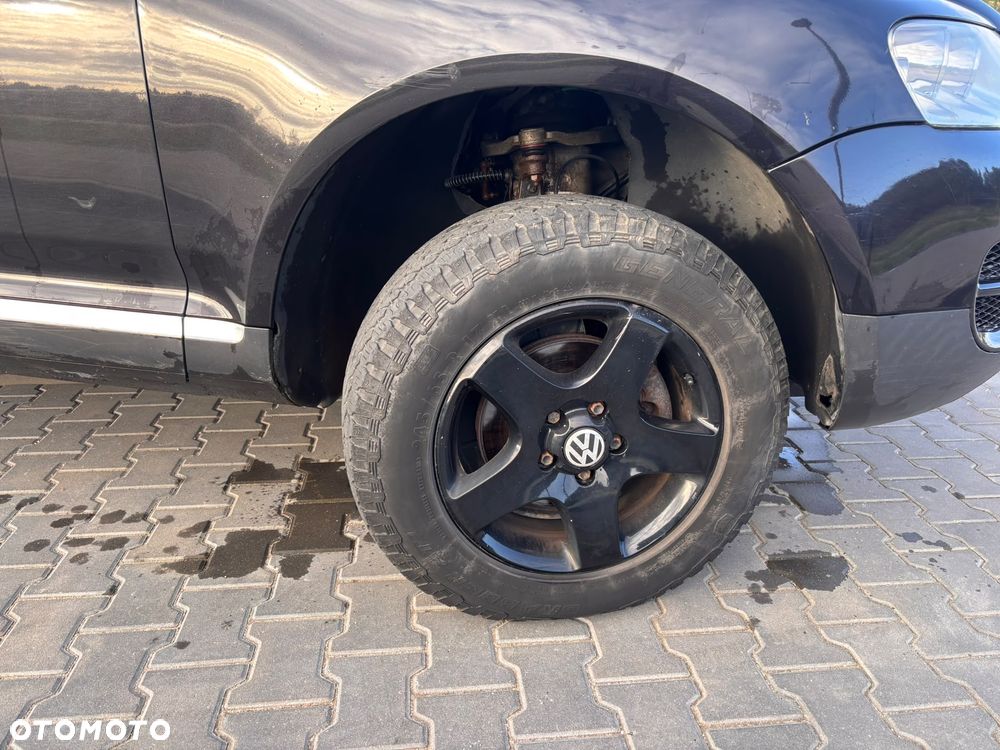 Volkswagen Touareg 2.5 R5 TDI - 12