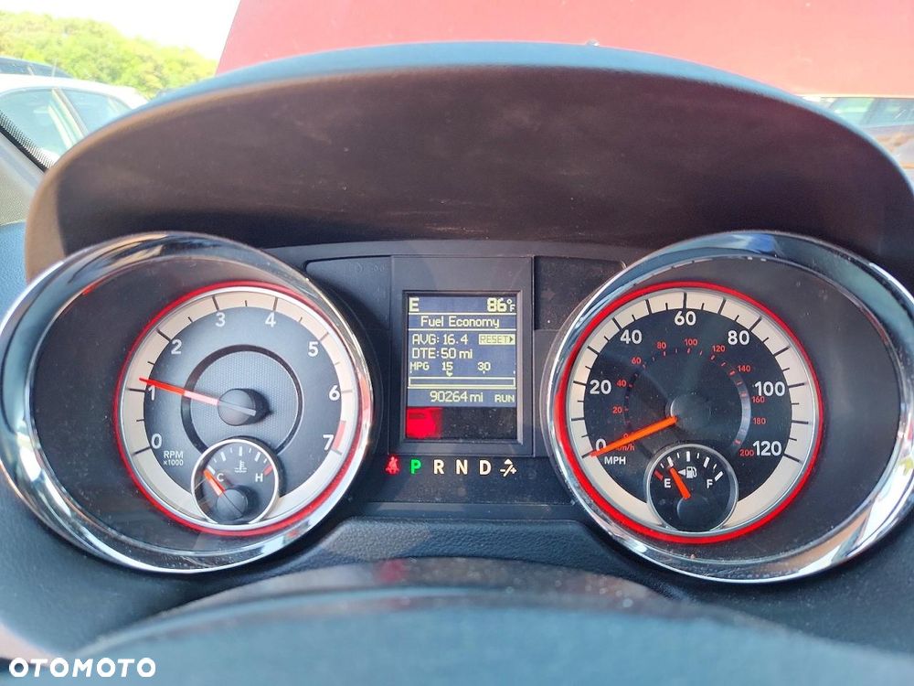 Dodge Grand Caravan 3.6 R/T - 30