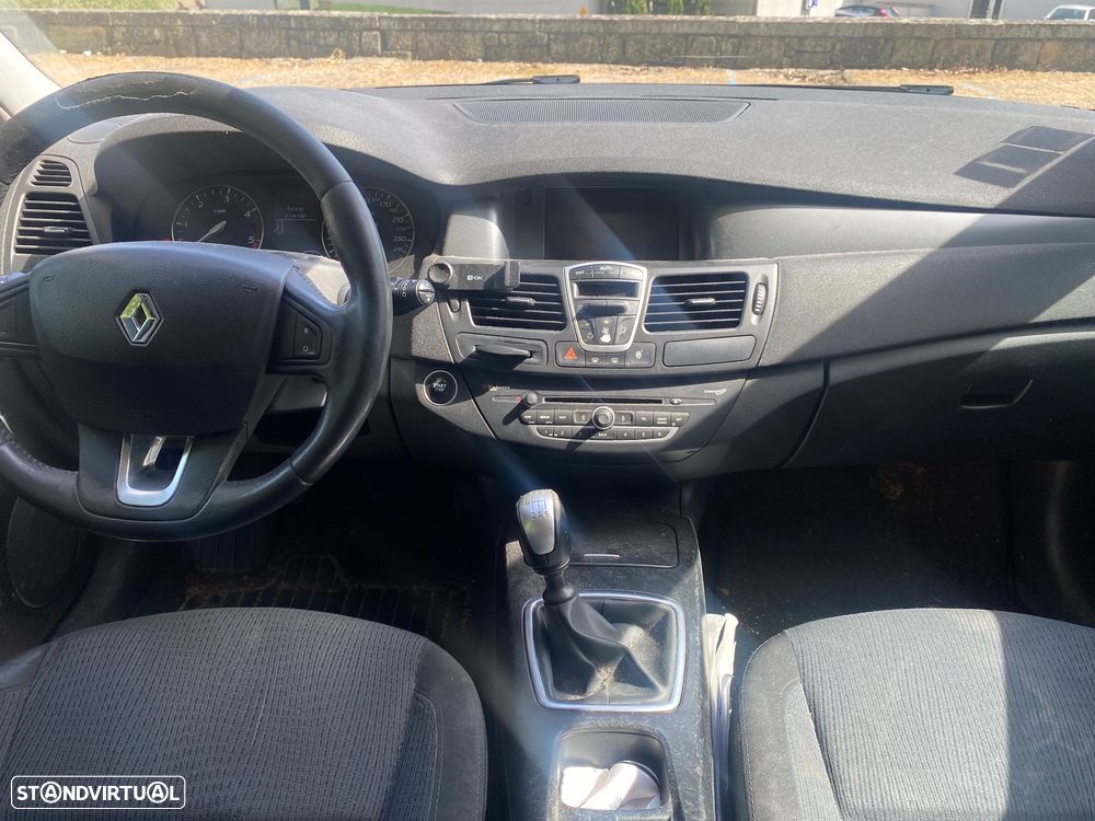 Renault Laguna Break 1.5 dCi Confort - 10