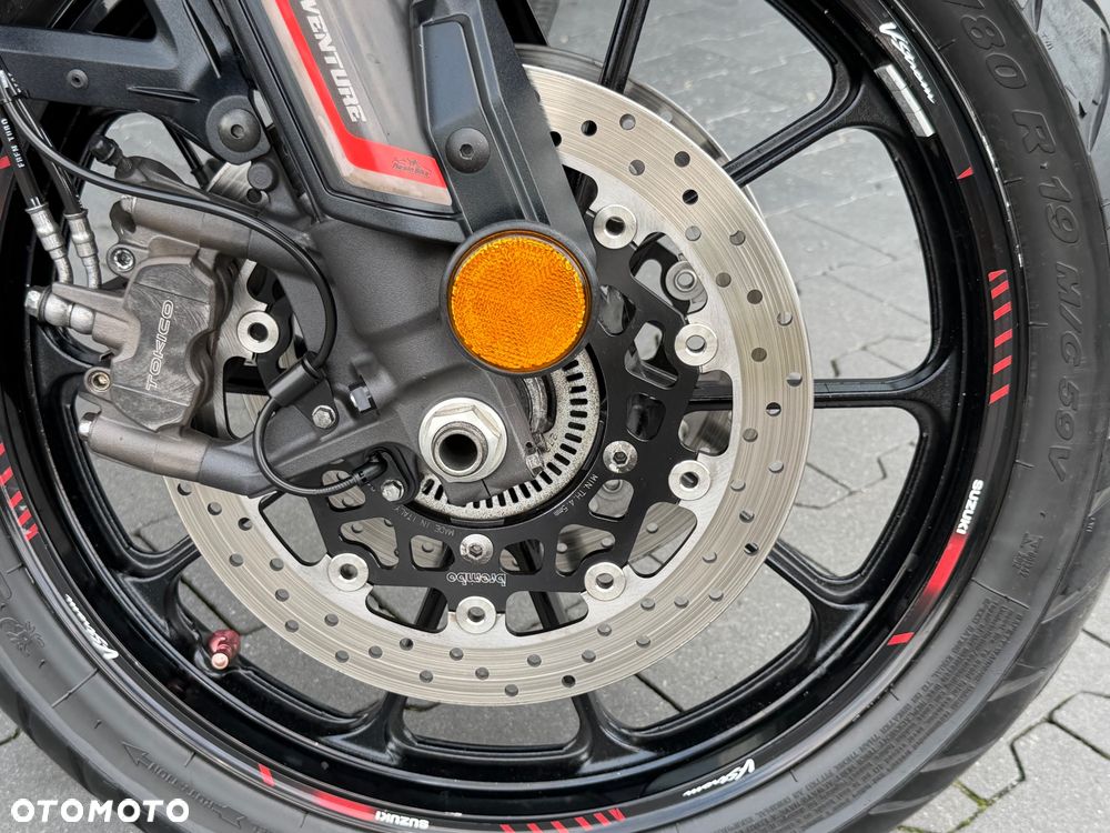 Suzuki V-STROM - 19