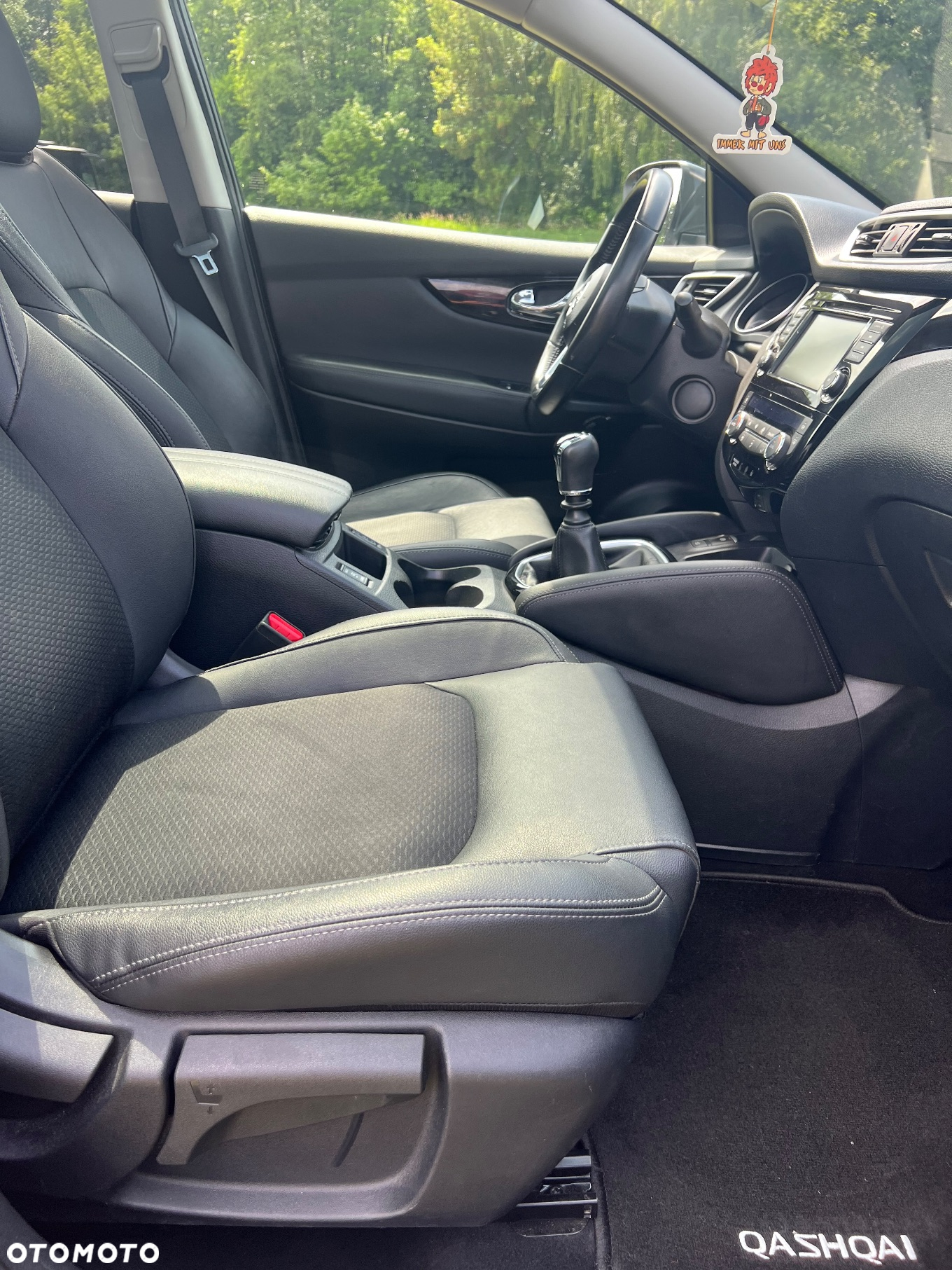 Nissan Qashqai - 12