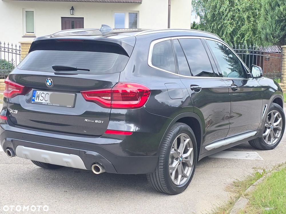 BMW X3 xDrive20i Luxury Line - 9
