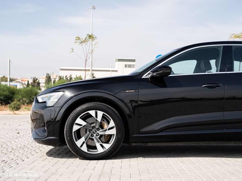 Audi e-tron 55 quattro S line - 11