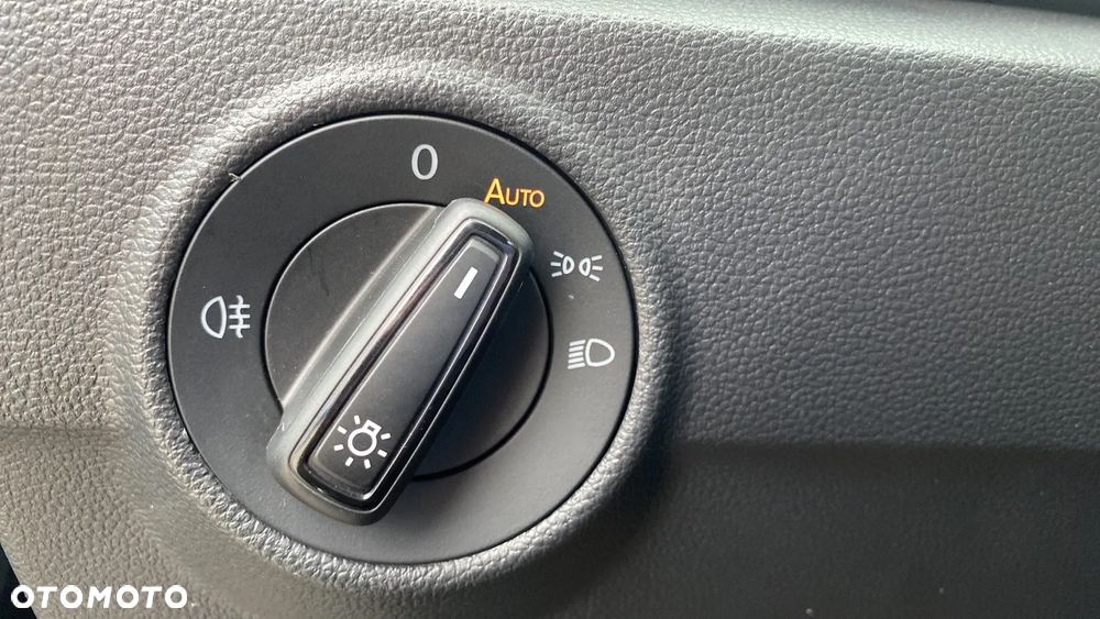 Volkswagen T-Roc 1.5 TSI Life DSG - 27