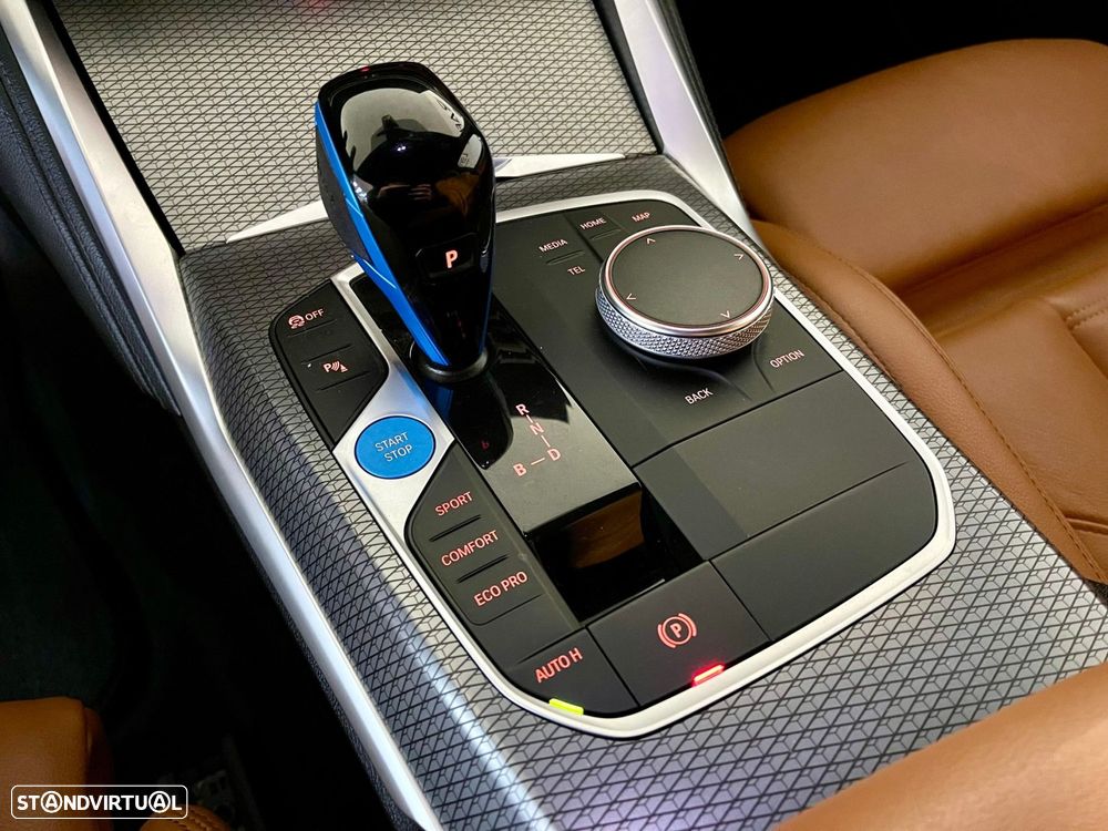 BMW i4 eDrive40 Pack Desportivo M Pro - 27