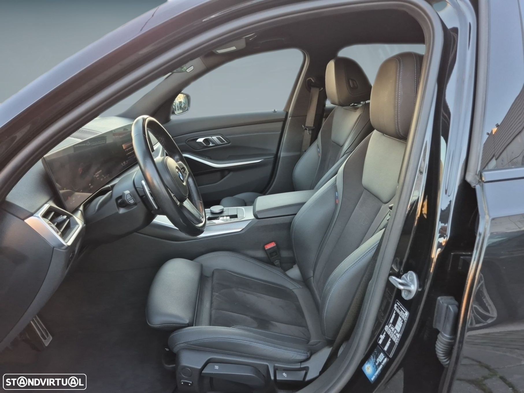BMW 320 d Touring Pack M Auto - 11