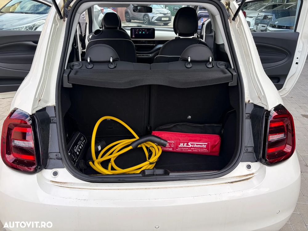 Fiat 500E 42 kW 118 CP Icon - 24