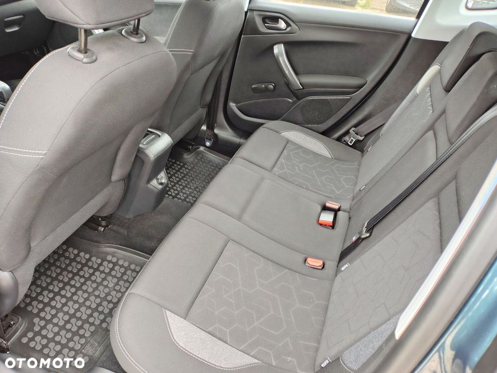 Peugeot 2008 - 24