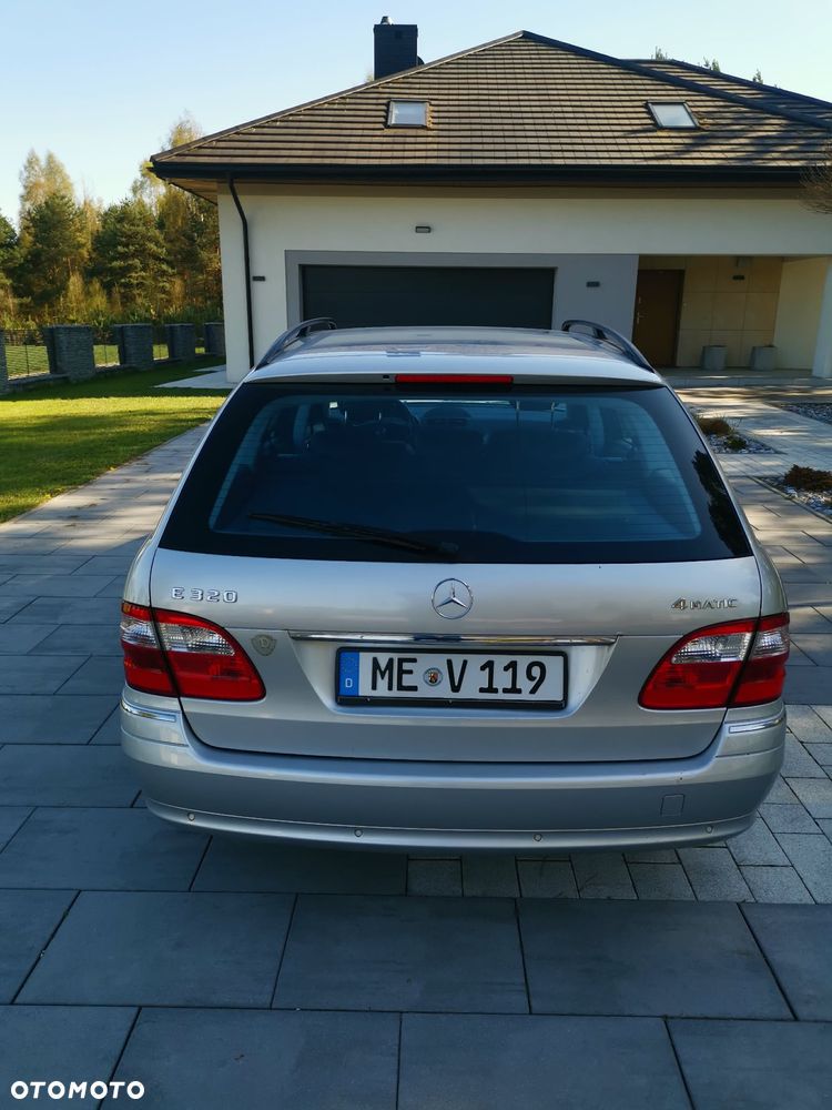 Mercedes-Benz Klasa E 320 T 4Matic Avantgarde - 14