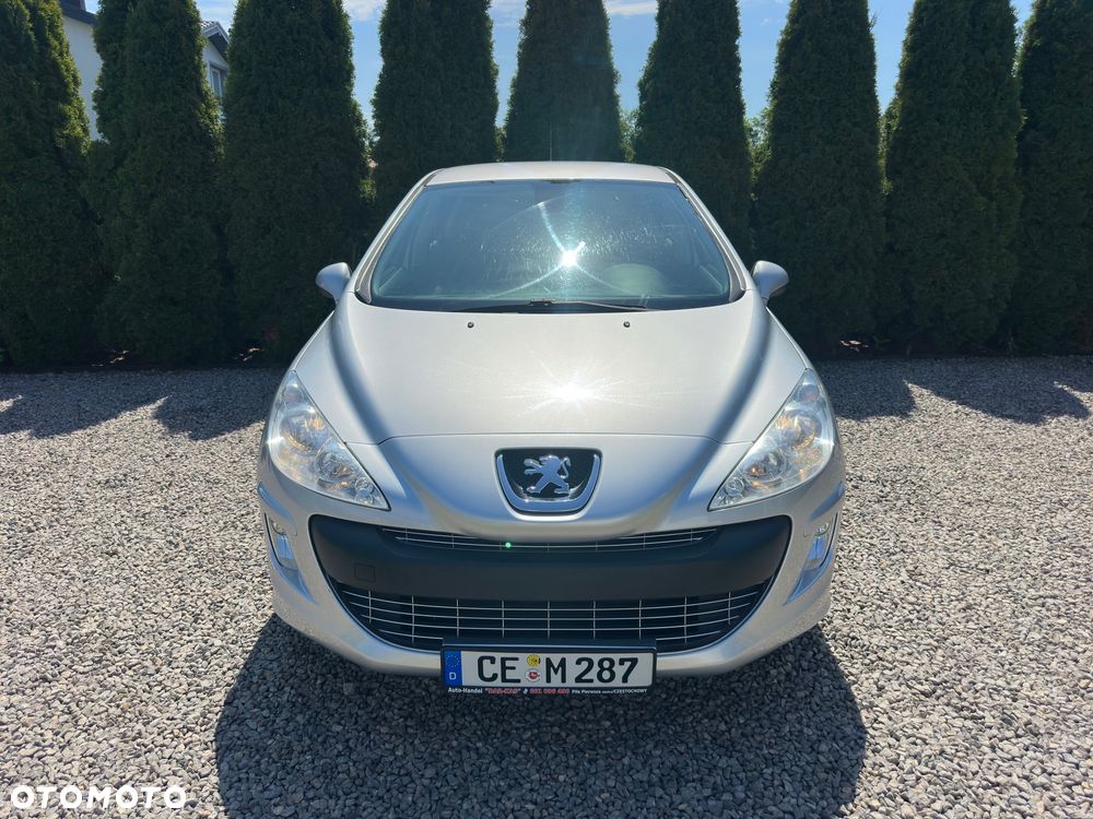 Peugeot 308 120 VTi Style - 29