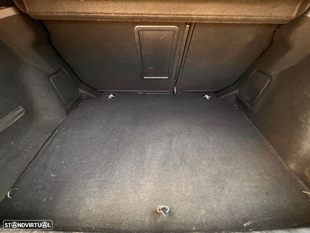 Peugeot 308 1.2 PureTech Allure - 21