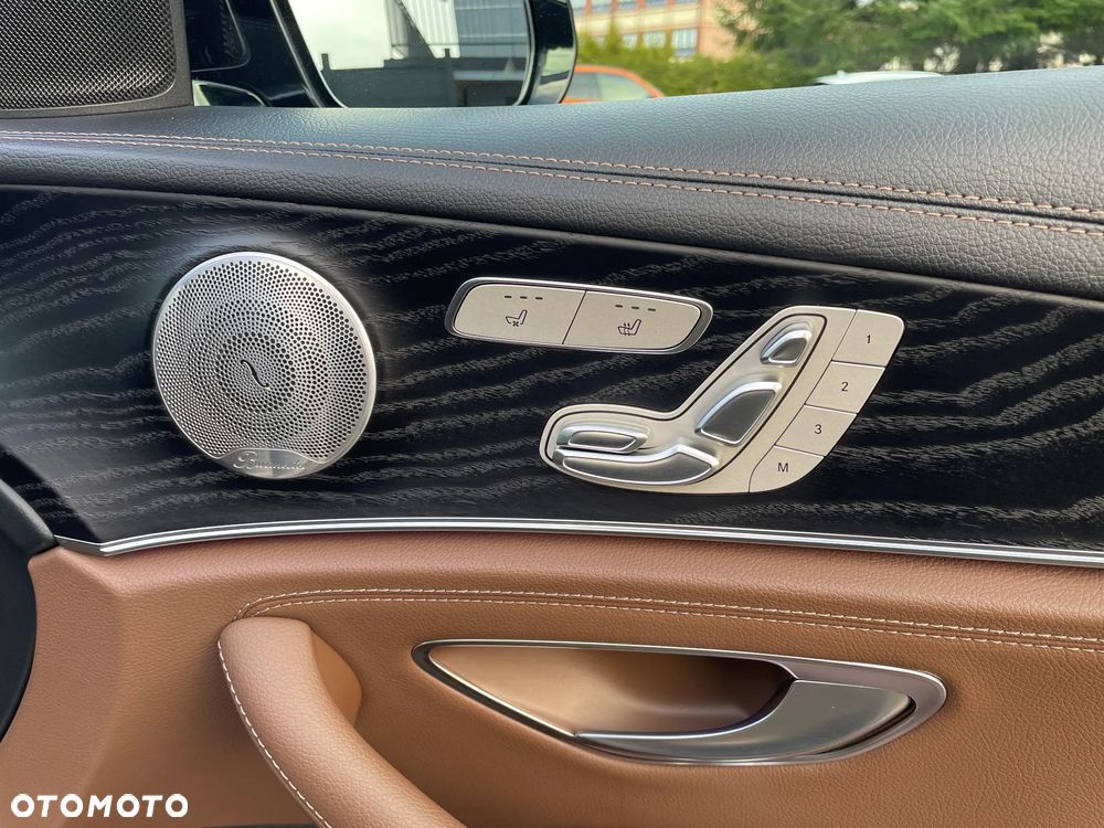 Mercedes-Benz Klasa E 220 d 4Matic 9G-TRONIC Exclusive - 18