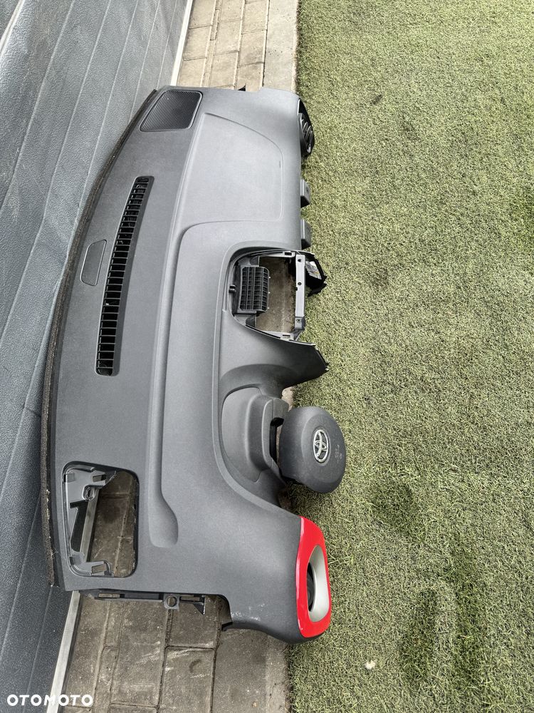 TOYOTA AYGO 2 II B4 LIFT 18- PODUSZKI AIRBAG DESKA KONSOLA KOKPIT - 3