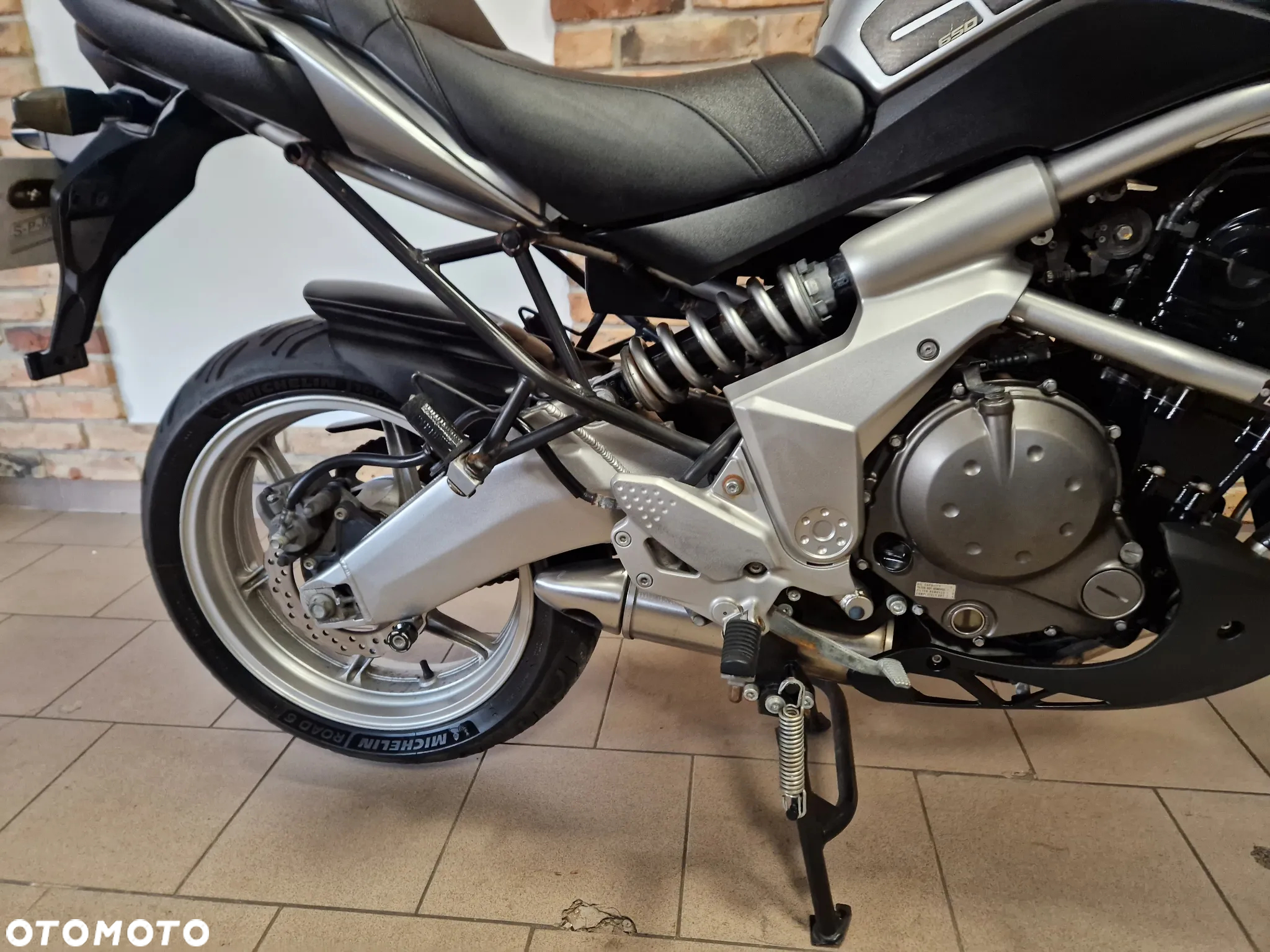 Kawasaki Versys 650 - 12