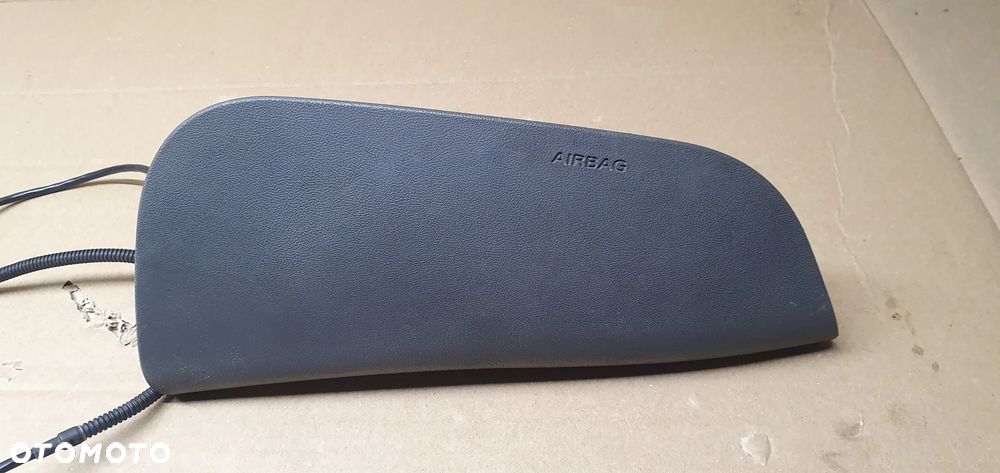 Poduszka fotela kierowcy lewa AIRBAG Audi A4 B6 8E0880241C - 2