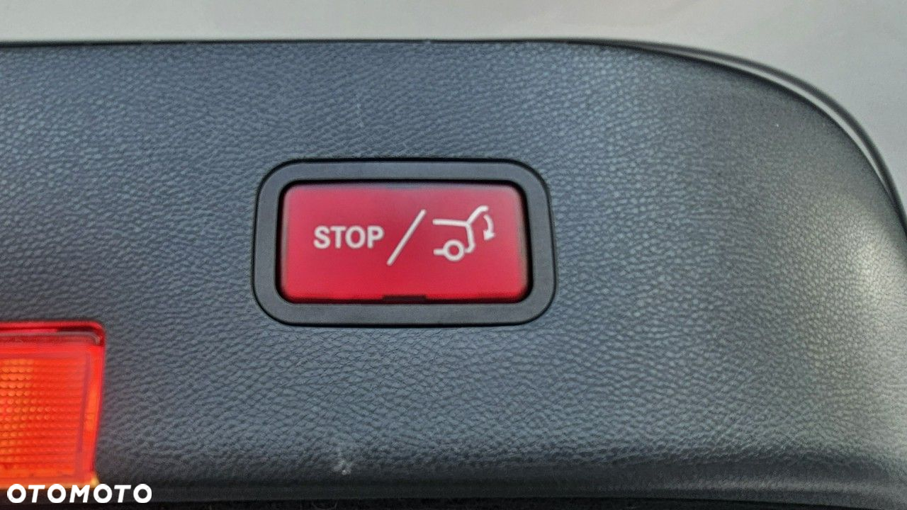 Mercedes-Benz CLS - 29