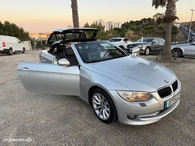 BMW 320 d Auto - 12