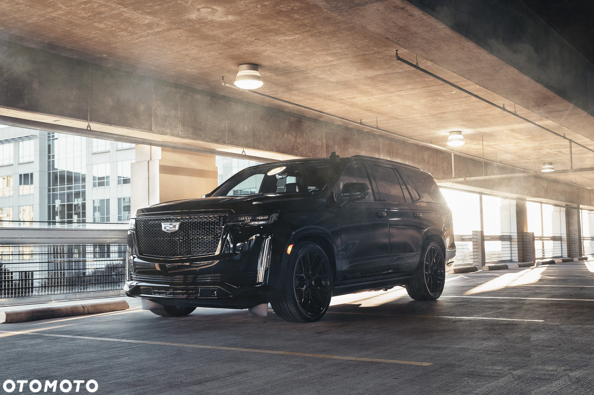 Cadillac Escalade - 7