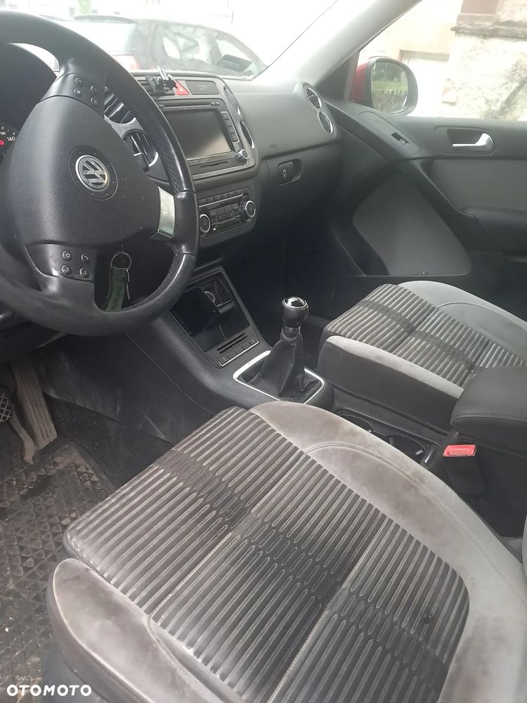 Volkswagen Tiguan 2.0 TDI 4Mot Sport&Style - 6