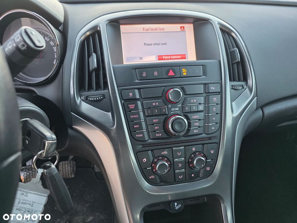 Opel Astra 1.4 Turbo - 19