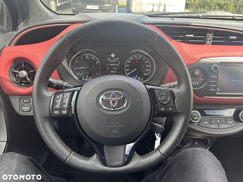 Toyota Yaris 1.5 Selection - 25