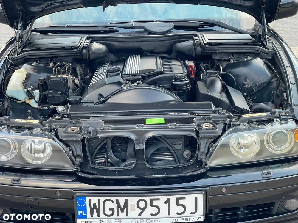 BMW Seria 5 - 16