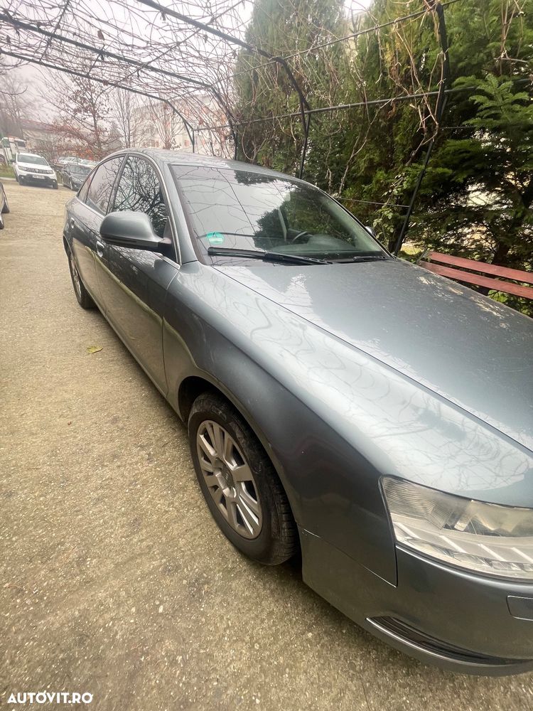 Audi A6 Avant 2.7 TDI DPF quattro tiptronic - 11