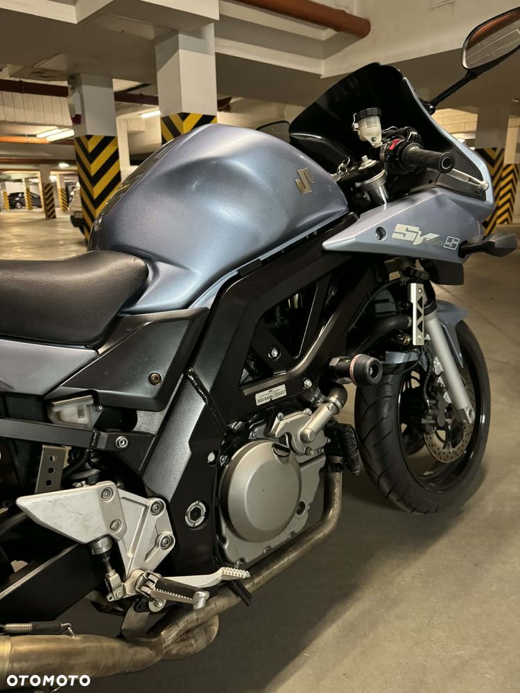 Suzuki SV - 10
