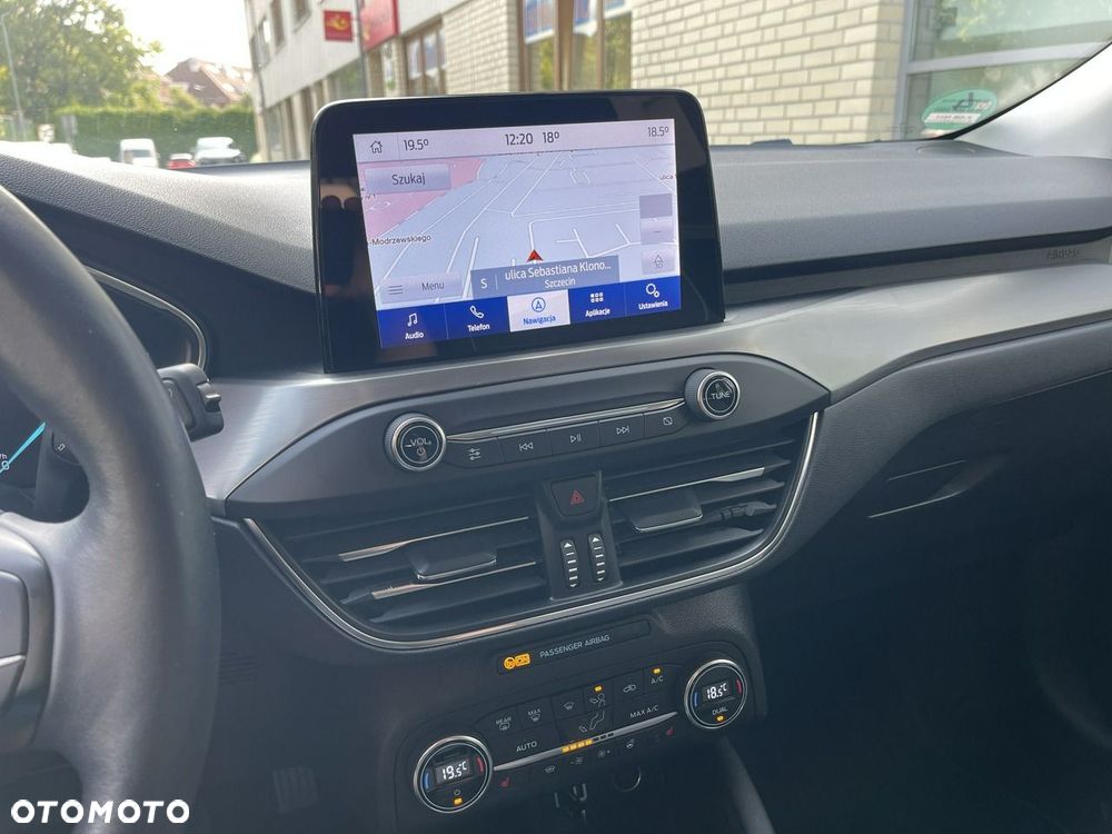 Ford Focus - 38