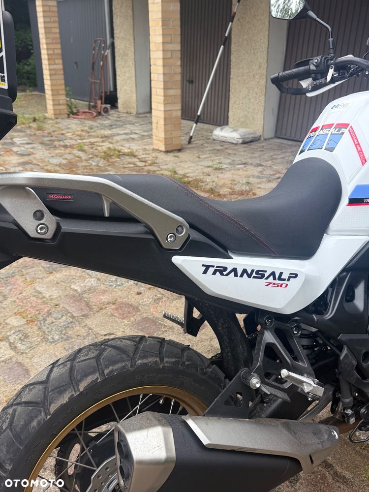 Honda Transalp - 6