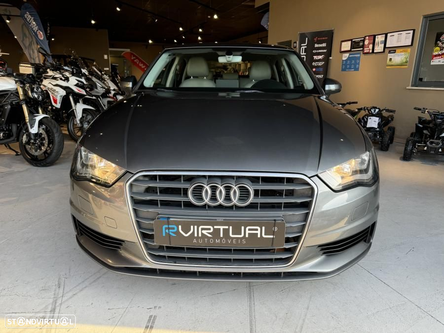Audi A3 Sportback - 2
