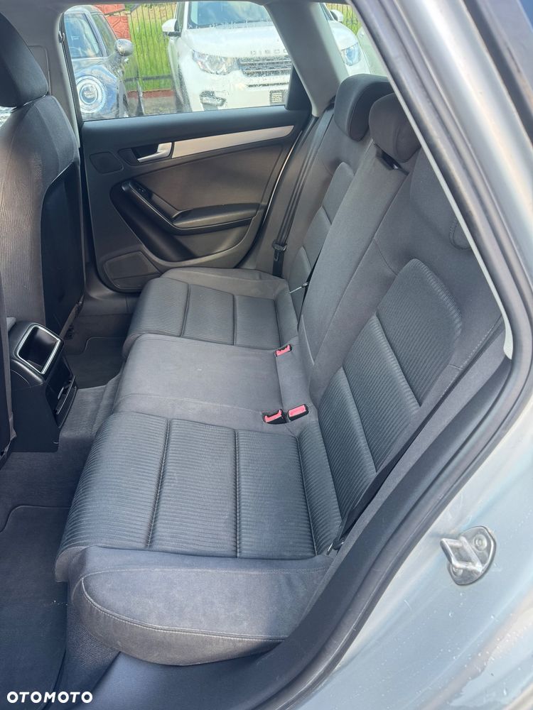 Audi A4 Avant - 13