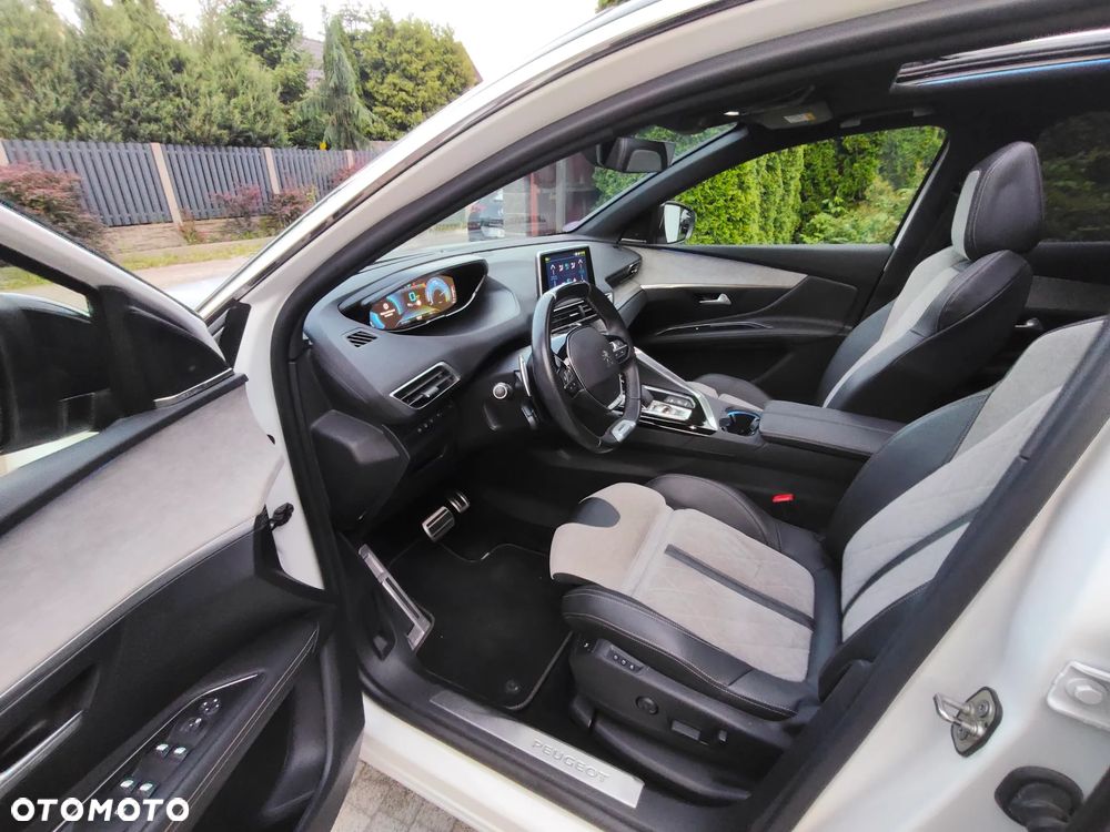 Peugeot 3008 1.6 PureTech Hybrid PHEV Active Pack S&S EAT8 - 22
