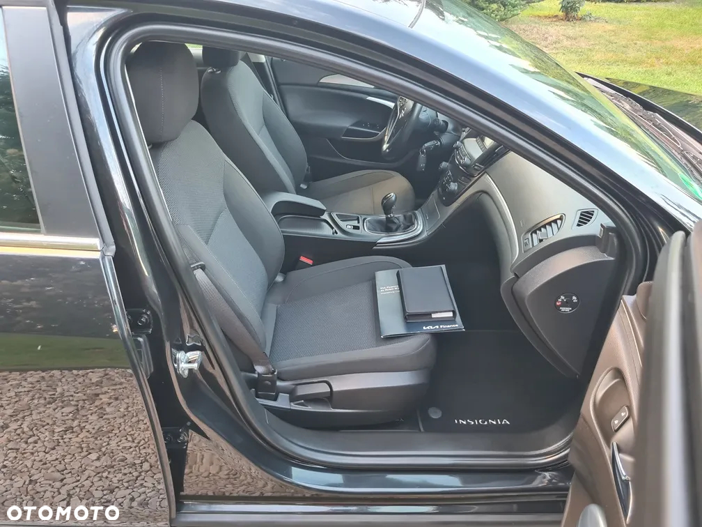 Opel Insignia 1.4 T Edition S&S - 16