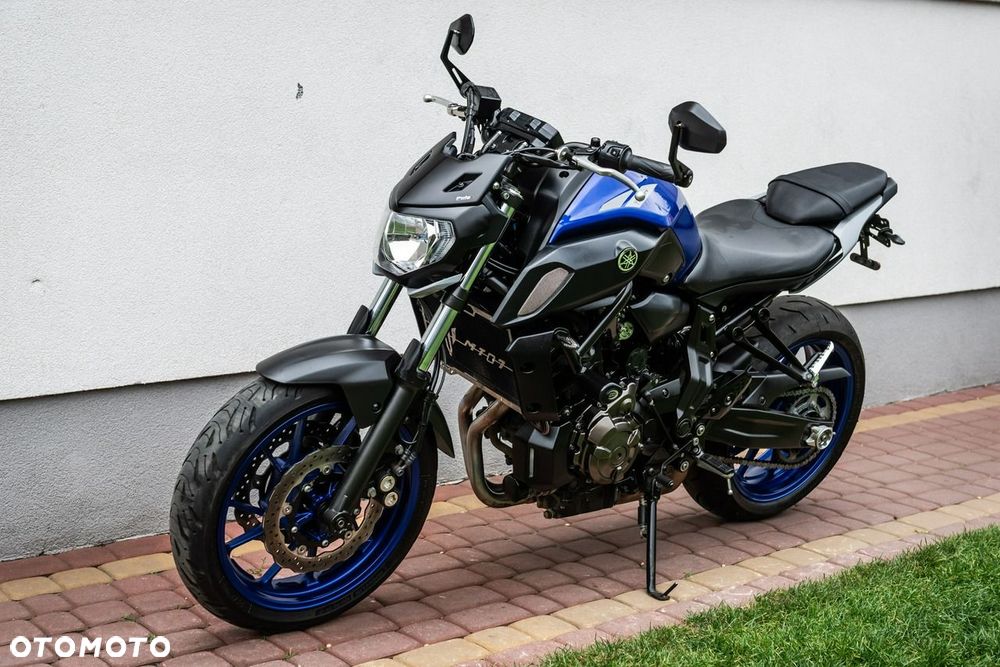 Yamaha MT - 7